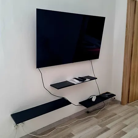 Center Location In Old Town Apartment *
