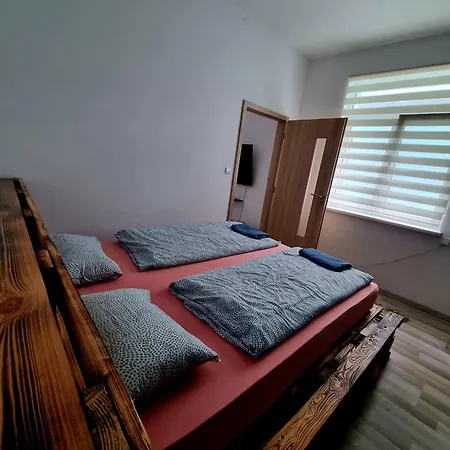 Center Location In Old Town Apartment *
