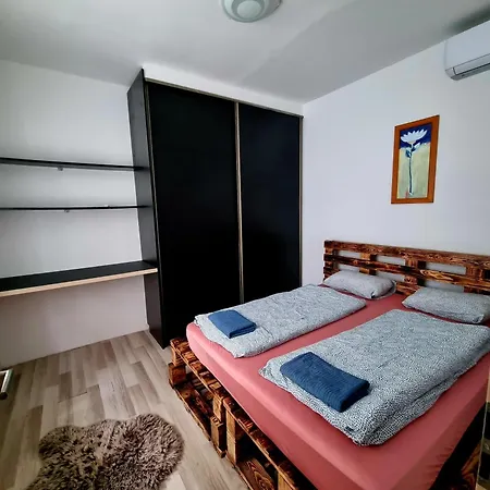 Center Location In Old Town *